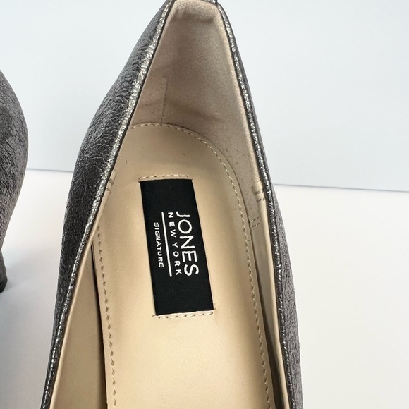 Jones New York Signature Silver Metallic Pointed Toe DIANA Heels Size 7.5M - Picture 5 of 12